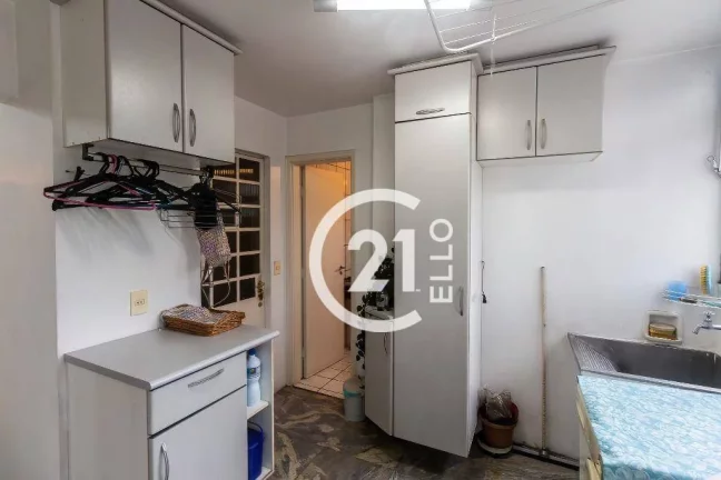 Imagem Jardim América, 188 m², 3 quartos sendo 1 suíte
