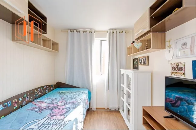 Imagem Apartamento para Venda em Curitiba, Água Verde, 3 dormitórios, 1 banheiro, 1 vaga