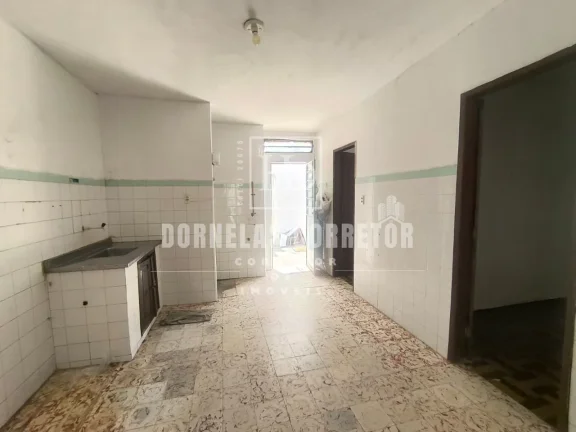 Imagem Casa à Venda no Cabanga - Bem Localizada, Arejada e com Aceite de Veículo