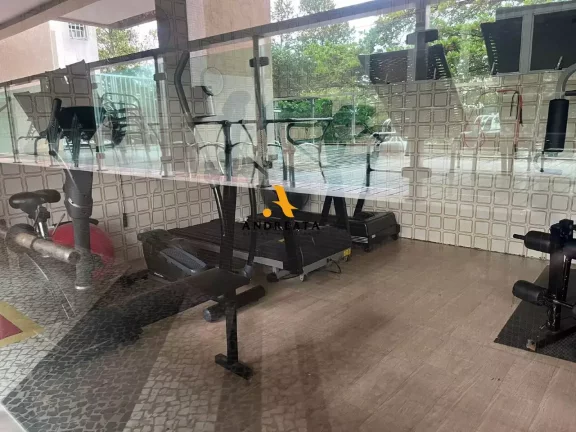 Imagem Flamengo - Rua Oswaldo Cruz - Vendo ótimo apartamento de Sala/Quarto com 64m² - armários - Infraestrutura - 1 vaga - R$900.00,00