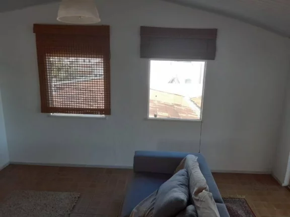 Imagem Casa de Cobertura à Venda no Bairro Grageru - Espaçosa com 370m² e Cobertura Livre de 100m²