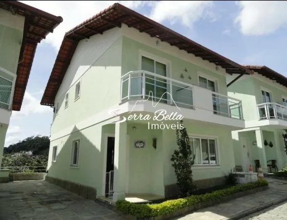 Imagem Casa com 4 dormitórios à venda, 138 m² por R$ 750.000,00 - Iucas - Teresópolis/RJ