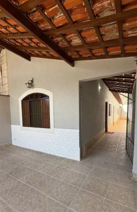 Imagem CASA COM 70.5 m² - MARACANÃ - PRAIA GRANDE SP