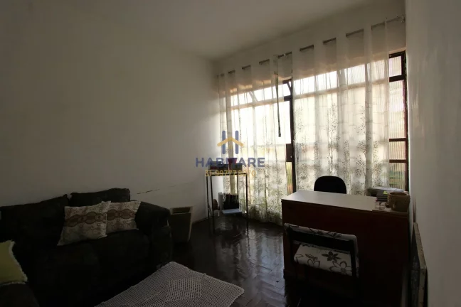 Imagem Casa no melhor ponto do Milionários.