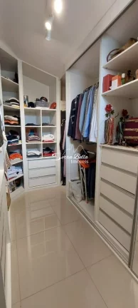 Imagem Casa com 4 dormitórios à venda, 200 m² por R$ 1.350.000,00 - Bom Retiro - Teresópolis/RJ