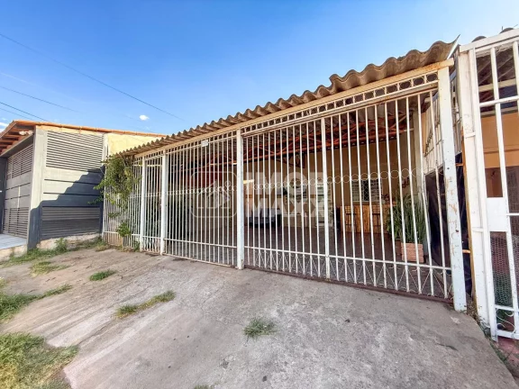 Imagem Casa à Venda no Setor O - Ceilândia, 2 Quartos, 142m², R$240mil