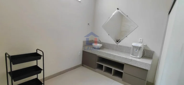 Imagem SALA COMERCIAL em PARÁ DE MINAS - MG, CENTRO