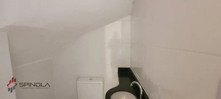 Imagem Sobrado com 2 dormitórios à venda, 66 m² por R$ 240.000,00 - Ribeirópolis - Praia Grande/SP