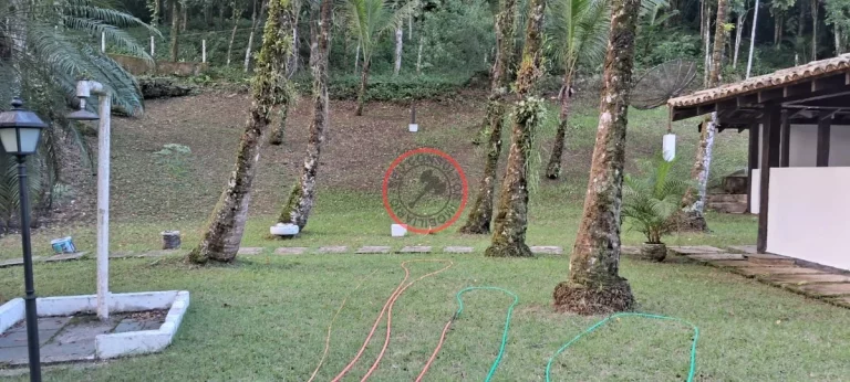 Imagem TERRENO 90.000 M²,16.232M²DE AREA USO ANTROPICO JA COM: CASA DE FAZENDA GRANDE, PISCINA,LAGO ,CASA DE CASEIRO, CANIL,GARAGEM