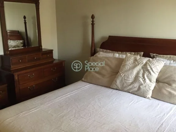 Imagem Ótimo apartamento com 273m² em Moema em rua tranquila. Amplo living para três ambientes com terra...