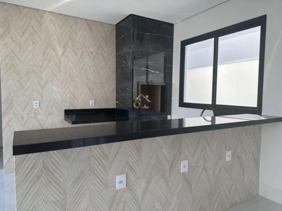 Imagem CASA TÉRREA COM 3 SUÍTES NO PRIMOR DAS TORRES - LOCAÇÃO OU VENDA