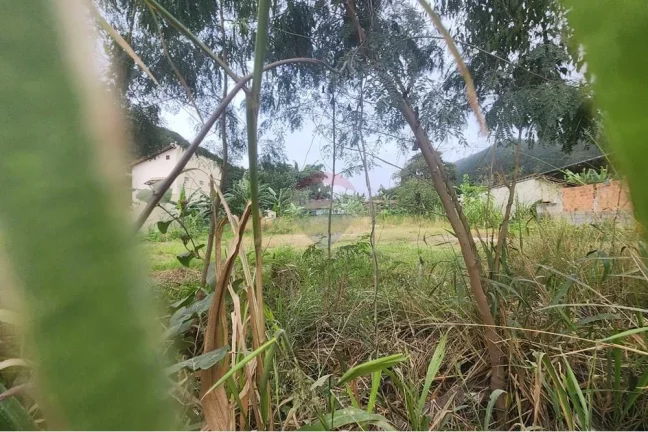 Imagem Terreno em Niterói: Oportunidade Imperdível!