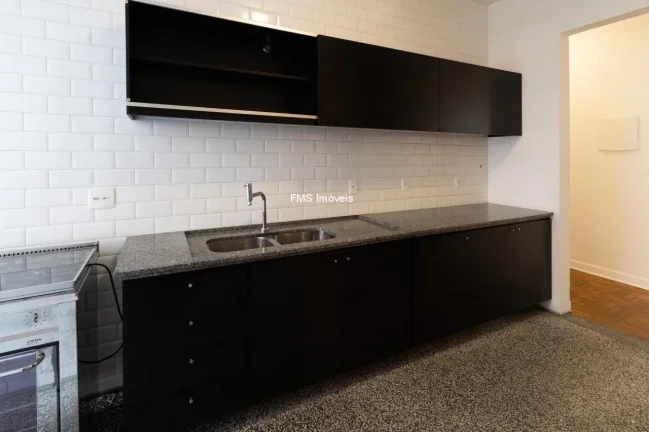 Imagem Apartamento à venda em Higienópolis, São Paulo-SP: 3 quartos, 2 banheiros, 1 vaga e 123m² de área!