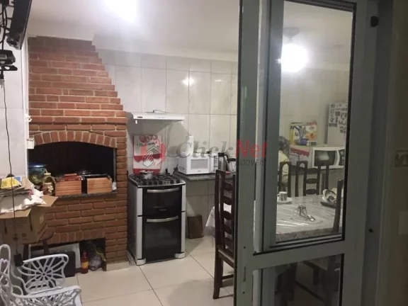 Imagem Excelente Sobrado Reformado à Venda no bairro Nova Petrópolis com 3 suítes