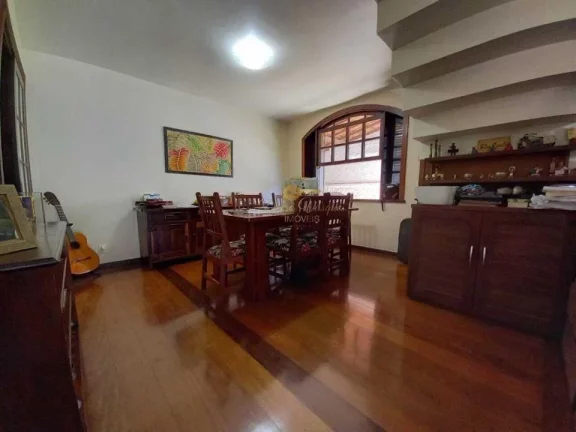 Imagem Casa em Condomínio para Venda em Teresópolis / RJ no bairro Várzea