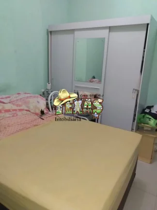 Imagem Casa á venda em Cid. A.E. Carvalho
