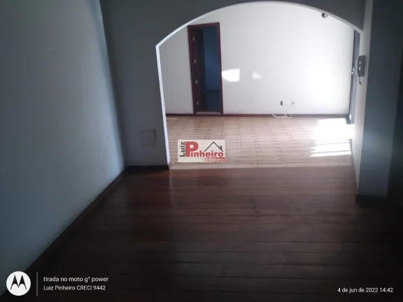 Imagem Casa no Itaigara com 4 4 sendo 2 suites