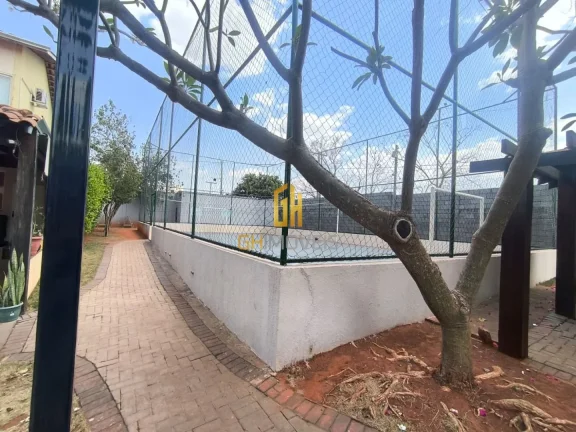 Imagem Sobrado com 3 quartos no Condomínio Las Vegas, em terreno com 200m² com 130m² de área construíd...