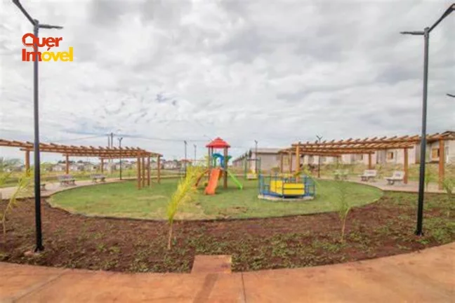 Imagem Terreno à venda no Centro de Cravinhos-SP com 160m² de área! Aproveite essa oportunidade única!