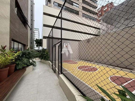 Imagem Apartamento à Venda com 2 dormitórios e vaga demarcada em José Menino, Santos/SP