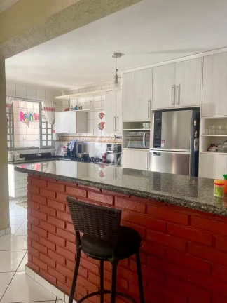 Imagem Casa Térrea na Várzea Paulista / DOC OK