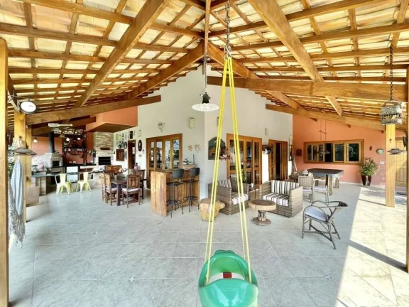 Imagem Fazendinha - 4sts, lareira, varanda gourmet, piscina e campinho!