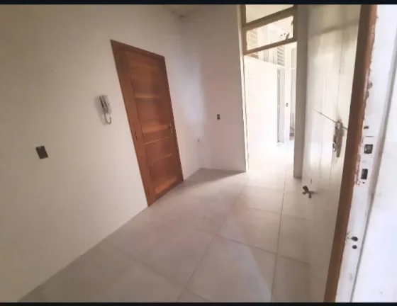 Imagem Vendo quadra da praia Domingos Ferreira de frente, 3 quartos, vaga .