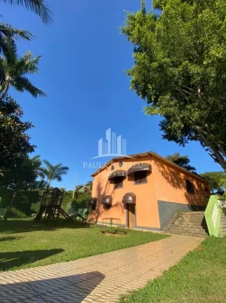 Imagem Vende-se Chácara Fantástica, são 13 Quartos, 10 Banheiros, Piscinas em Palmeiras, Suzano-sp
