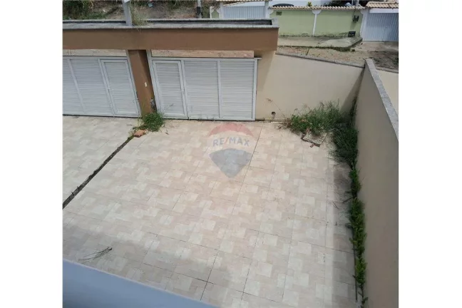 Imagem Casa com dois dormitórios e banheiro no centro do barroco.
