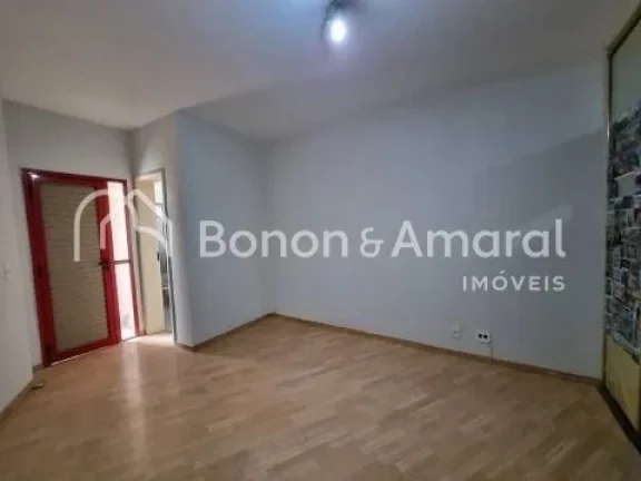 Imagem Apartamento com 145m² distribuídos em 4 quartos, sendo 1 suíte master, e todos com armários. Amp...