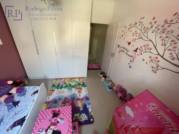 Imagem Belíssima casa à venda na zona Leste de São José dos Campos