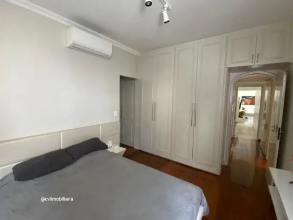 Imagem Excelente apartamento 4 quartos, finamente decorado, com 160mts, em ótima localização!
Ao Lado de...