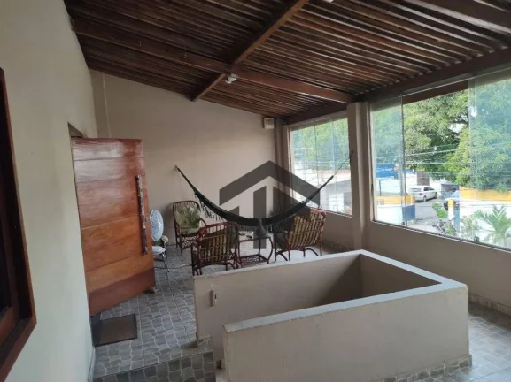 Imagem Casa com 6 Quartos de 2 Andares no IPSEP, Recife