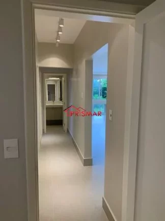 Imagem OPORTUNIDADE VENDA - APARTAMENTO ALTO PADRÃO 100 % REFORMADO FRENTE MAR