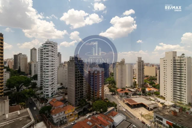 Imagem Nova cobertura de luxo na Aclimação: 5 quartos, 4 suítes, 2 salas, 7 banheiros, 4 vagas de garagem, 515 m². Confira!