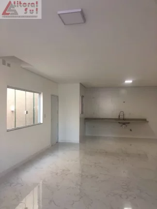 Imagem CASA RESIDENCIAL em PRAIA GRANDE - SP, TUPI