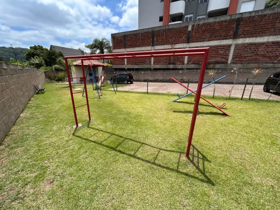 Imagem Lindo Apartamento Totalmente Mobiliado em localização excelente de Novo Hamburgo