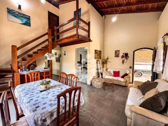 Imagem Casa com 5 quartos à venda, por R$ 750.000 - Praia da Maranduba - Ubatuba/SP