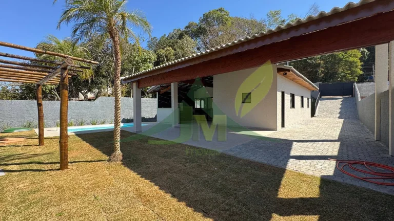 Imagem Casa Térrea à Venda no Jardim Estância Brasil – Atibaia/SP