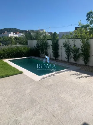 Imagem Casa em Condomínio 4 dormitórios à venda Tomazetti Santa Maria/RS