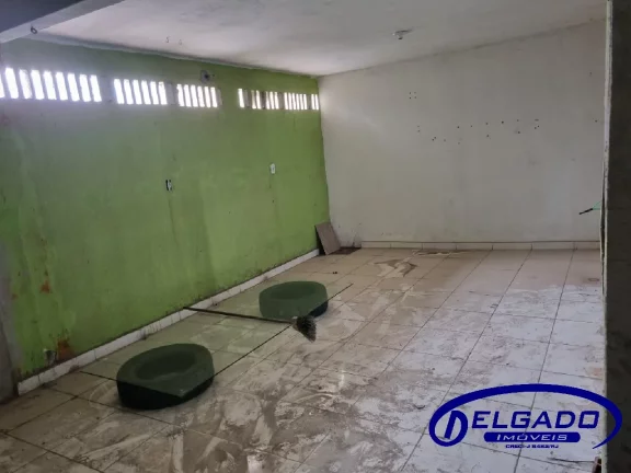 Imagem DELGADO aluga GALPÃO com 300m2 Coberto e mais 350m2 de terreno (area descoberta) de frente Rod. Gov. Mario Covas ( BR 101) (passarela), Itaborai-RJ.