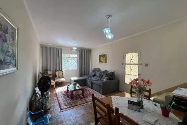 Imagem Sobrado para Venda em São Paulo / SP no bairro Vila Mariana