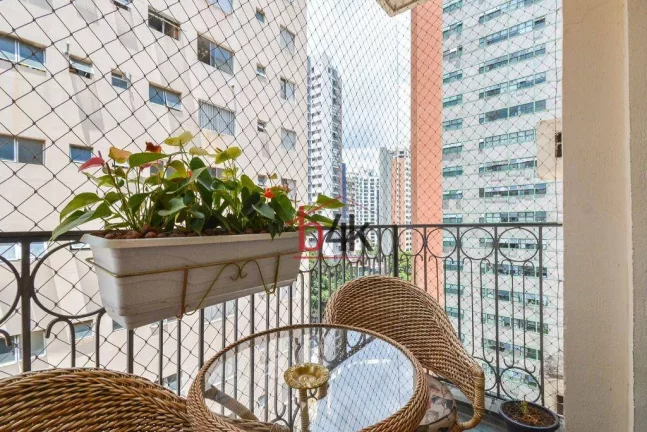 Imagem Apartamento com 4 dormitórios à venda, 161 m² por R$ 1.690.000,00 - Moema - São Paulo/SP