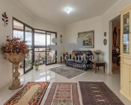 Imagem Excelente apartamento no Alto da Lapa com 247m².