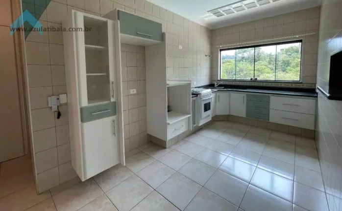 Imagem Casa à Venda no Condomínio Flamboyant em Atibaia