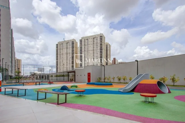 Imagem Apartamento moderno e bem distribuído, com uma suíte ampla, já com espaço planejado para armári...