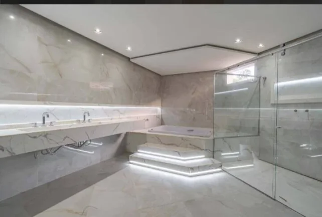 Imagem Casa Triplex Condomínio MALIBU