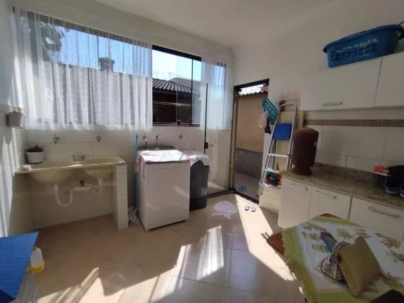 Imagem Sobrado com 3 dormitórios à venda, 164 m² por R$ 640.000,00 - Jardim Cacique - Suzano/SP