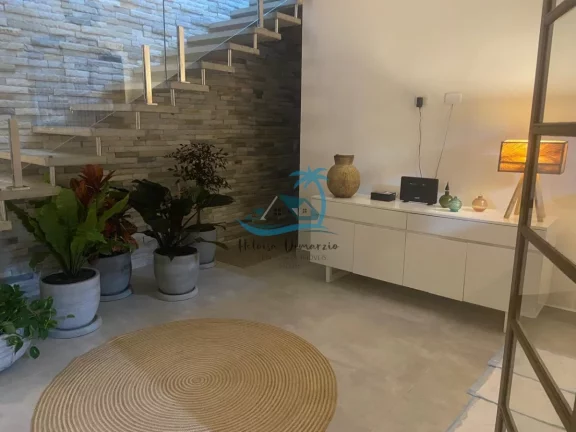 Imagem Belo sobrado no Perequê-açu a apenas 600m da orla