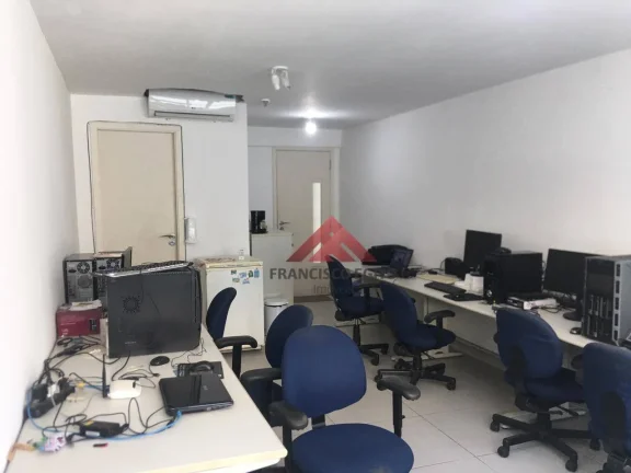 Imagem Sala comercial ao lado do Plaza, 1 vaga na escritura